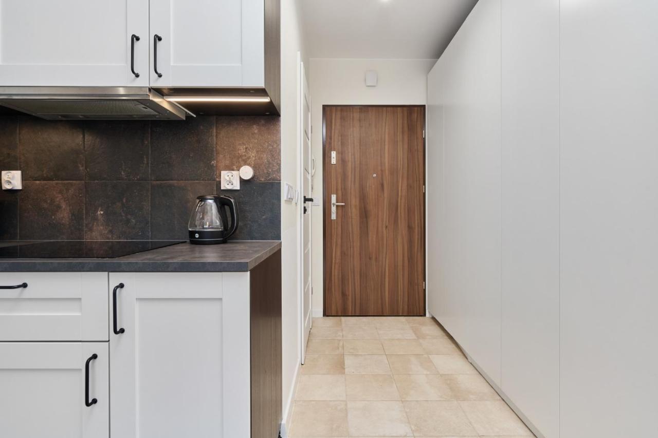 Jagodno Wroclaw Kajdasza Studio Z Bezplatnym Garazem By Noclegi Renters Eksteriør bilde