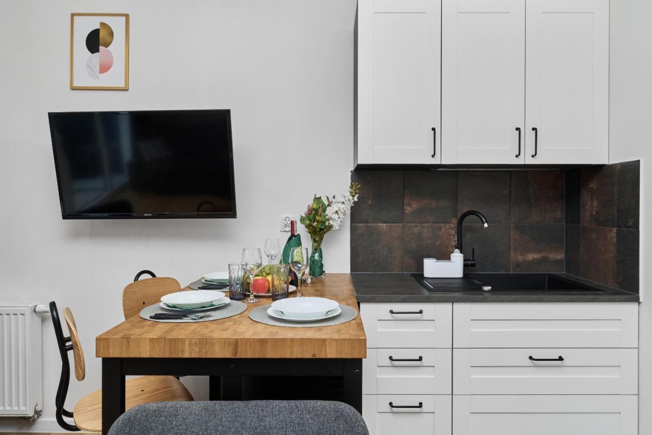 Jagodno Wroclaw Kajdasza Studio Z Bezplatnym Garazem By Noclegi Renters Eksteriør bilde
